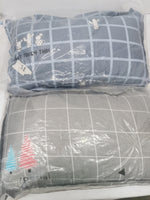 Pillow with Cover 枕头